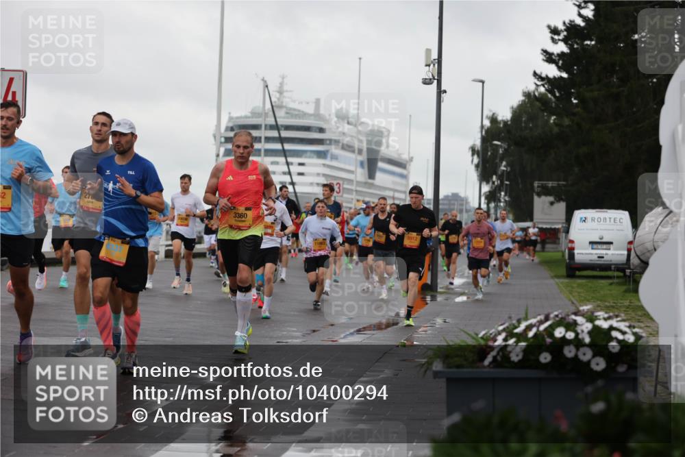 13.09.2026 - Kiel Lauf Andreas Tolksdorf http://msf.ph/oto/10400294 13.09.2026 10:57:54 Kiellinie 62, 10038, 3360, 8912 meine-sportfotos.de