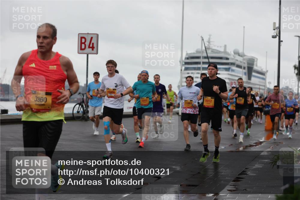 13.09.2026 - Kiel Lauf Andreas Tolksdorf http://msf.ph/oto/10400321 13.09.2026 10:57:56 Kiellinie 3360, 4, 10238, 35, 5587, 8912, 5852, 11863 meine-sportfotos.de