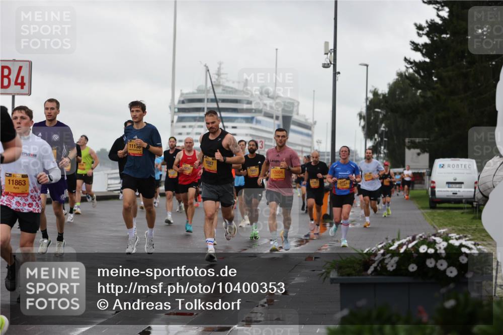 13.09.2026 - Kiel Lauf Andreas Tolksdorf http://msf.ph/oto/10400353 13.09.2026 10:57:58 Kiellinie 4, 11863, 11130, 5587, 7643, 12604, 11787 meine-sportfotos.de
