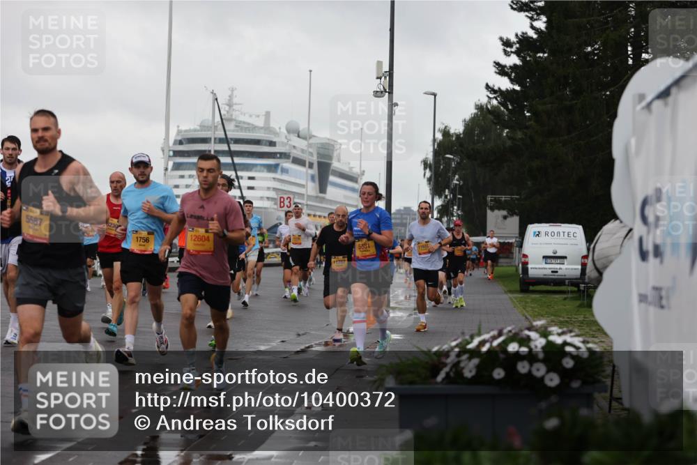 13.09.2026 - Kiel Lauf Andreas Tolksdorf http://msf.ph/oto/10400372 13.09.2026 10:57:59 Kiellinie 5587, 8230, 1756, 12604, 35, 11787, 5681 meine-sportfotos.de