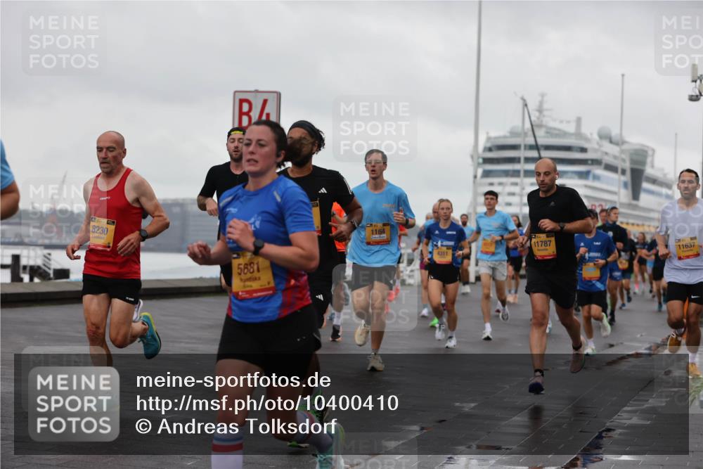 13.09.2026 - Kiel Lauf Andreas Tolksdorf http://msf.ph/oto/10400410 13.09.2026 10:58:02 Kiellinie 39, 8230, 5681, 1164, 4311, 11787, 11637 meine-sportfotos.de