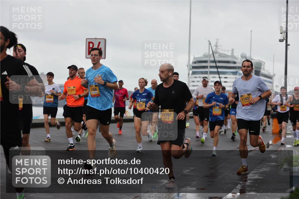 13.09.2026 - Kiel Lauf Andreas Tolksdorf http://msf.ph/oto/10400420 13.09.2026 10:58:03 Kiellinie 7369, 11249, 1164, 4311, 38, 11787, 39, 11637, 2458 meine-sportfotos.de