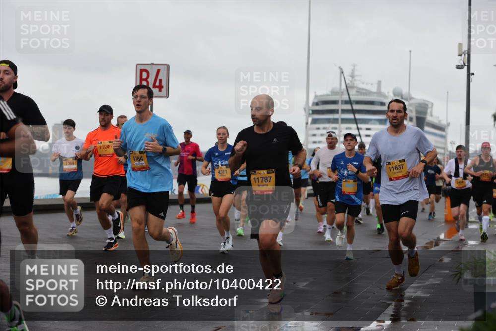 13.09.2026 - Kiel Lauf Andreas Tolksdorf http://msf.ph/oto/10400422 13.09.2026 10:58:03 Kiellinie 4, 7369, 11249, 1164, 4311, 38, 11787, 1, 39, 11637 meine-sportfotos.de