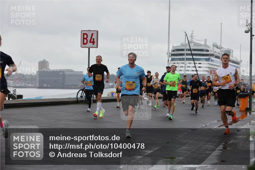 13.09.2026 - Kiel Lauf Andreas Tolksdorf http://msf.ph/oto/10400478 13.09.2026 10:58:15 Kiellinie 4, 1048, 5845, 1182, 3, 926 meine-sportfotos.de