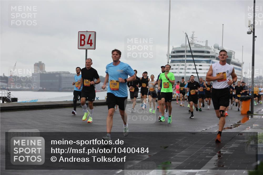 13.09.2026 - Kiel Lauf Andreas Tolksdorf http://msf.ph/oto/10400484 13.09.2026 10:58:15 Kiellinie 4, 58452, 1182, 993 meine-sportfotos.de