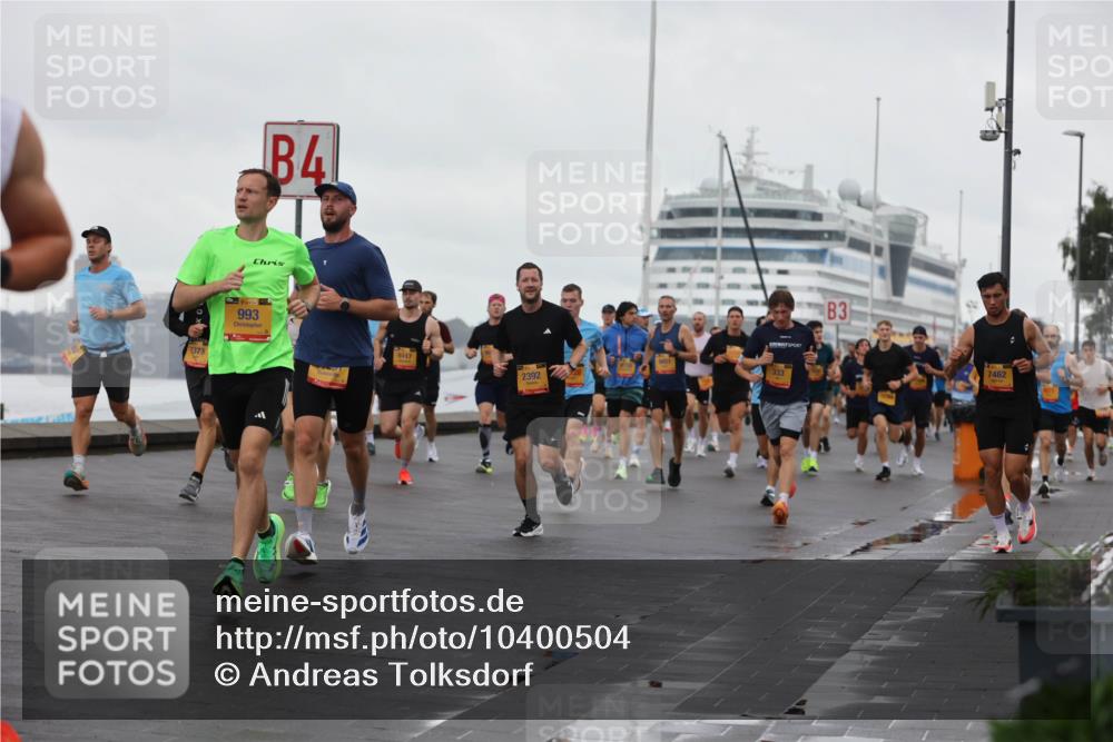 13.09.2026 - Kiel Lauf Andreas Tolksdorf http://msf.ph/oto/10400504 13.09.2026 10:58:18 Kiellinie 7373, 4, 7138, 993, 5117, 2392, 3, 7462 meine-sportfotos.de
