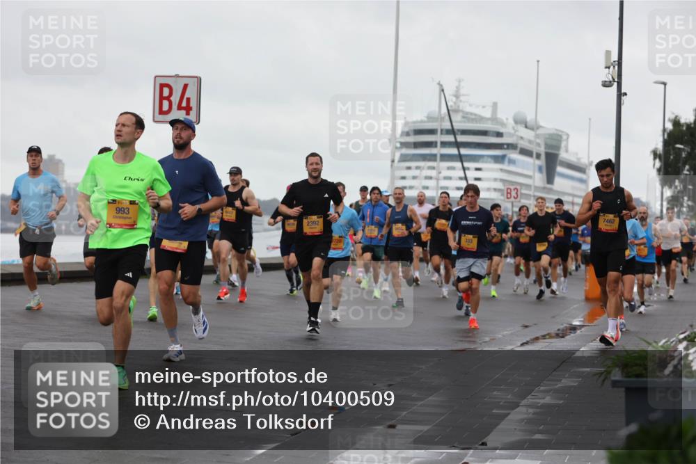 13.09.2026 - Kiel Lauf Andreas Tolksdorf http://msf.ph/oto/10400509 13.09.2026 10:58:18 Kiellinie 39, 993, 4, 5117, 2392, 0728, 333, 3, 7462 meine-sportfotos.de