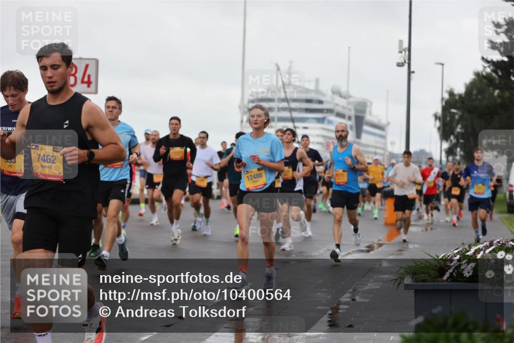 13.09.2026 - Kiel Lauf Andreas Tolksdorf http://msf.ph/oto/10400564 13.09.2026 10:58:21 Kiellinie 53, 38, 7462, 84, 12486 meine-sportfotos.de