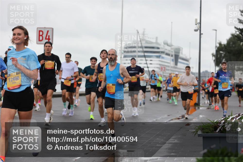 13.09.2026 - Kiel Lauf Andreas Tolksdorf http://msf.ph/oto/10400594 13.09.2026 10:58:23 Kiellinie 12486, 4, 10341, 2221, 38, 9071, 31500, 83 meine-sportfotos.de