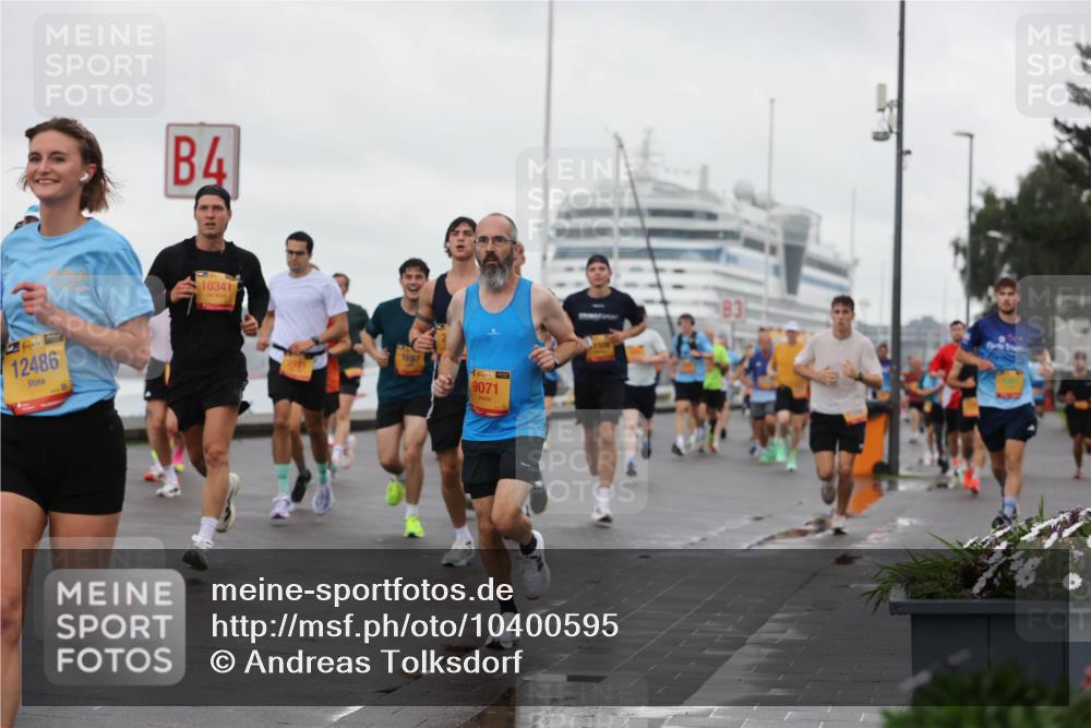 13.09.2026 - Kiel Lauf Andreas Tolksdorf http://msf.ph/oto/10400595 13.09.2026 10:58:23 Kiellinie 12486, 4, 10341, 1657, 38, 9071, 83 meine-sportfotos.de