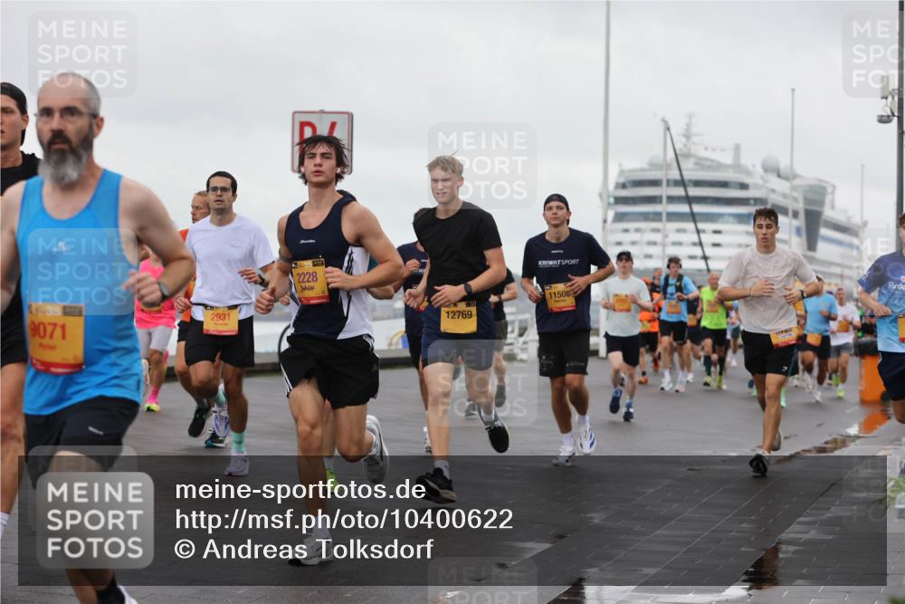 13.09.2026 - Kiel Lauf Andreas Tolksdorf http://msf.ph/oto/10400622 13.09.2026 10:58:24 Kiellinie 9071, 2931, 338, 2228, 1150, 12769, 1720 meine-sportfotos.de