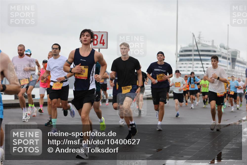 13.09.2026 - Kiel Lauf Andreas Tolksdorf http://msf.ph/oto/10400627 13.09.2026 10:58:25 Kiellinie 9368, 2931, 38, 28, 84, 12769, 1150 meine-sportfotos.de