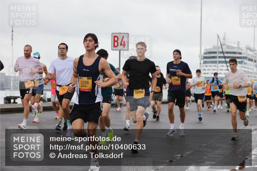 13.09.2026 - Kiel Lauf Andreas Tolksdorf http://msf.ph/oto/10400633 13.09.2026 10:58:25 Kiellinie 9368, 4, 2931, 2228, 12769, 11508, 6725 meine-sportfotos.de