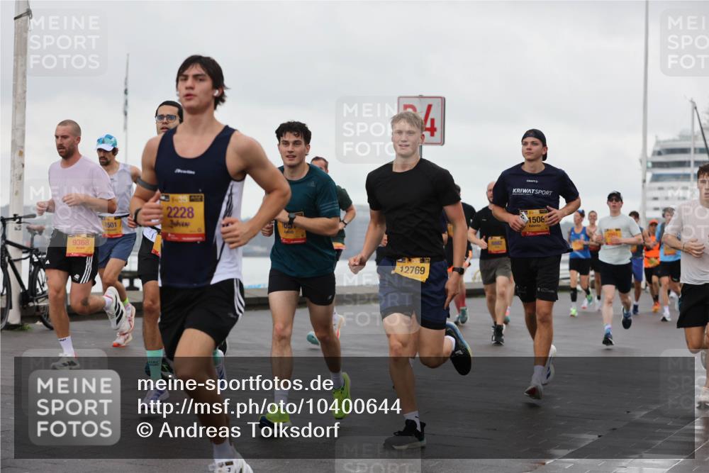 13.09.2026 - Kiel Lauf Andreas Tolksdorf http://msf.ph/oto/10400644 13.09.2026 10:58:25 Kiellinie 9368, 8501, 2228, 100, 12769, 8882, 1508 meine-sportfotos.de