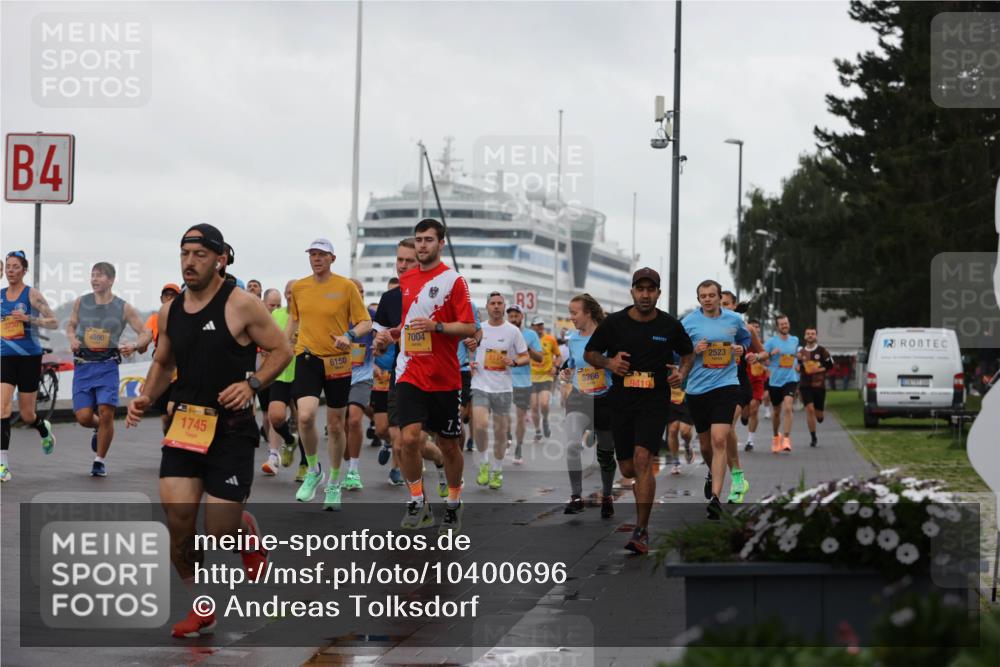 13.09.2026 - Kiel Lauf Andreas Tolksdorf http://msf.ph/oto/10400696 13.09.2026 10:58:29 Kiellinie 4, 4590, 1745, 6150, 7004, 3, 5266, 9419, 2523 meine-sportfotos.de