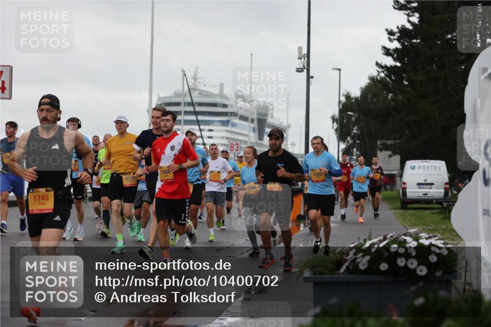 13.09.2026 - Kiel Lauf Andreas Tolksdorf http://msf.ph/oto/10400702 13.09.2026 10:58:29 Kiellinie 1745, 6150, 7004, 5114, 3, 2523, 5266, 9419 meine-sportfotos.de
