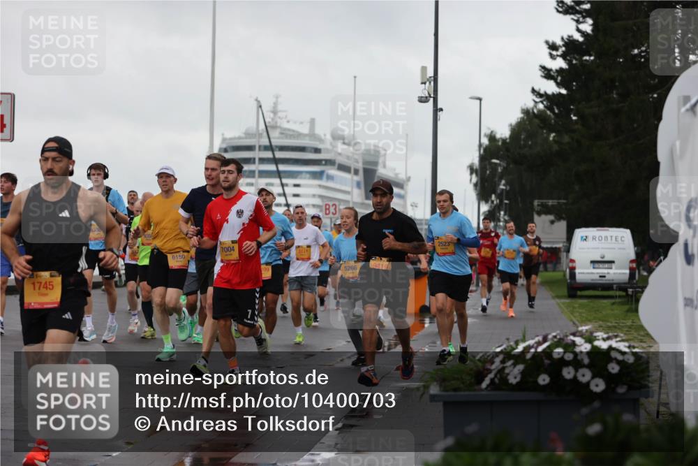 13.09.2026 - Kiel Lauf Andreas Tolksdorf http://msf.ph/oto/10400703 13.09.2026 10:58:29 Kiellinie 4, 38, 1745, 8308, 6150, 35, 7004, 3, 5266, 109, 9419, 2523 meine-sportfotos.de