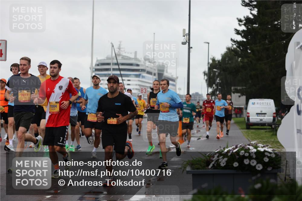 13.09.2026 - Kiel Lauf Andreas Tolksdorf http://msf.ph/oto/10400716 13.09.2026 10:58:30 Kiellinie 39, 2817, 39, 67004, 11109, 9419, 7, 3, 7048, 25 meine-sportfotos.de