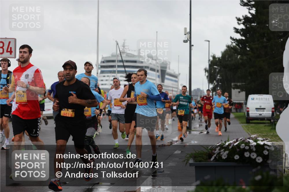 13.09.2026 - Kiel Lauf Andreas Tolksdorf http://msf.ph/oto/10400731 13.09.2026 10:58:30 Kiellinie 34, 8308, 39, 7004, 7, 9419, 266, 2523, 511 meine-sportfotos.de