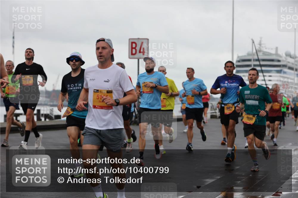 13.09.2026 - Kiel Lauf Andreas Tolksdorf http://msf.ph/oto/10400799 13.09.2026 10:58:34 Kiellinie 8210, 4, 11030, 2026, 38, 51, 1077, 159, 8454, 3650 meine-sportfotos.de