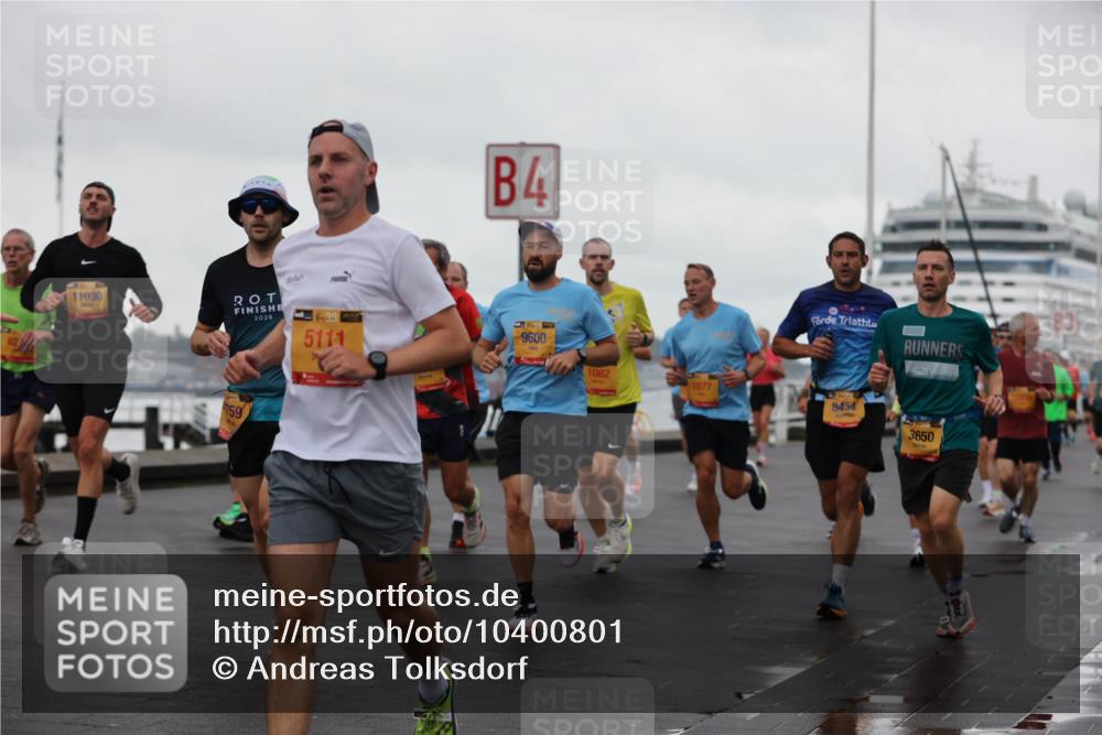 13.09.2026 - Kiel Lauf Andreas Tolksdorf http://msf.ph/oto/10400801 13.09.2026 10:58:34 Kiellinie 11030, 2026, 159, 4, 5111, 9600, 1082, 1077, 8454, 3650, 83 meine-sportfotos.de