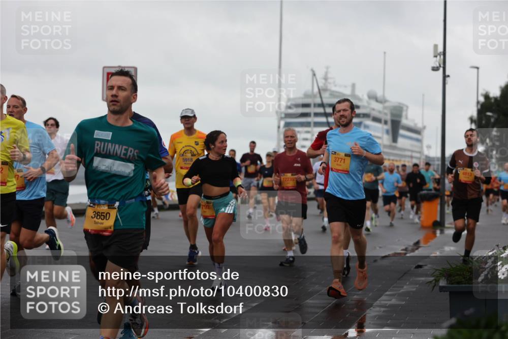 13.09.2026 - Kiel Lauf Andreas Tolksdorf http://msf.ph/oto/10400830 13.09.2026 10:58:35 Kiellinie 5918, 1, 38, 3650, 792, 12235, 3771, 4813 meine-sportfotos.de