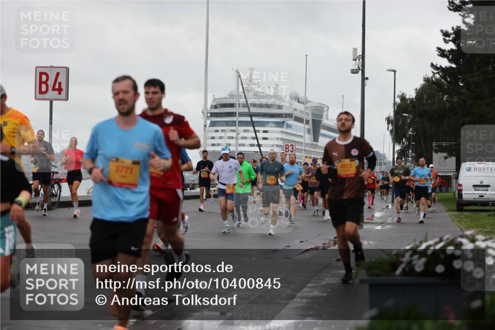 13.09.2026 - Kiel Lauf Andreas Tolksdorf http://msf.ph/oto/10400845 13.09.2026 10:58:36 Kiellinie 4, 3771, 3, 4813, 100 meine-sportfotos.de