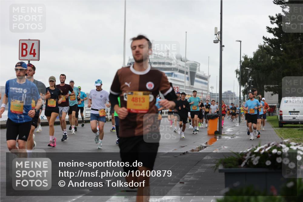 13.09.2026 - Kiel Lauf Andreas Tolksdorf http://msf.ph/oto/10400879 13.09.2026 10:58:38 Kiellinie 4, 1465, 11334, 4813, 83, 100 meine-sportfotos.de