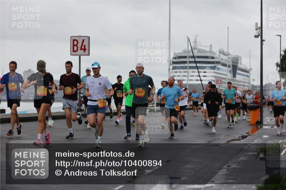 13.09.2026 - Kiel Lauf Andreas Tolksdorf http://msf.ph/oto/10400894 13.09.2026 10:58:40 Kiellinie 5746, 5301, 4, 3648, 2629, 3 meine-sportfotos.de