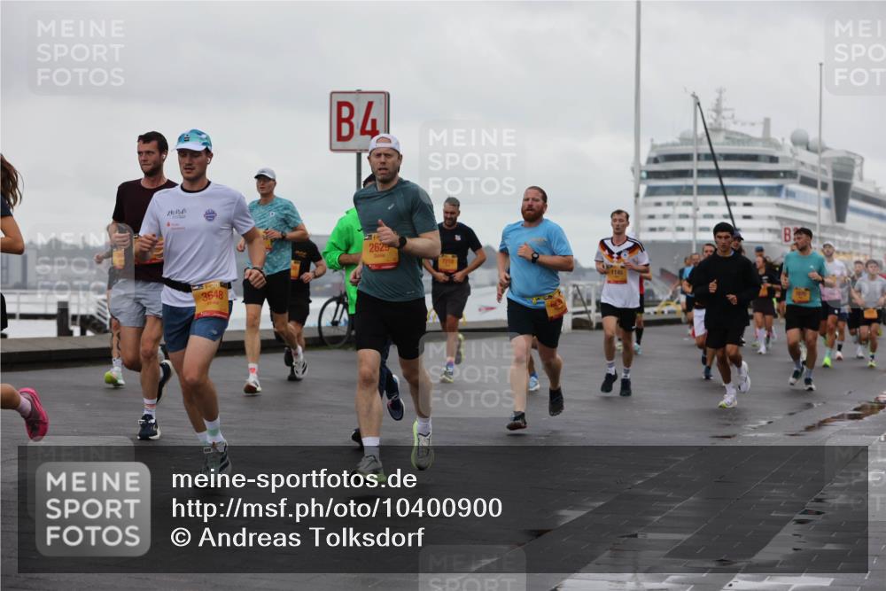 13.09.2026 - Kiel Lauf Andreas Tolksdorf http://msf.ph/oto/10400900 13.09.2026 10:58:41 Kiellinie 3648, 4, 2629, 7218, 1145 meine-sportfotos.de