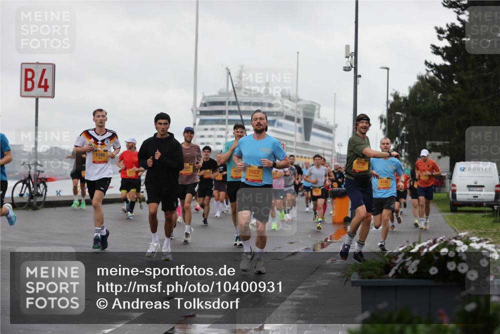 13.09.2026 - Kiel Lauf Andreas Tolksdorf http://msf.ph/oto/10400931 13.09.2026 10:58:43 Kiellinie 4, 1145, 921, 7570, 1627, 4730, 4749 meine-sportfotos.de