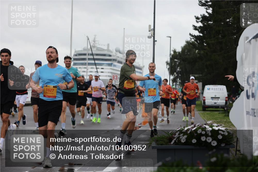 13.09.2026 - Kiel Lauf Andreas Tolksdorf http://msf.ph/oto/10400952 13.09.2026 10:58:44 Kiellinie 38, 1627, 3, 4, 39, 4730, 4749 meine-sportfotos.de