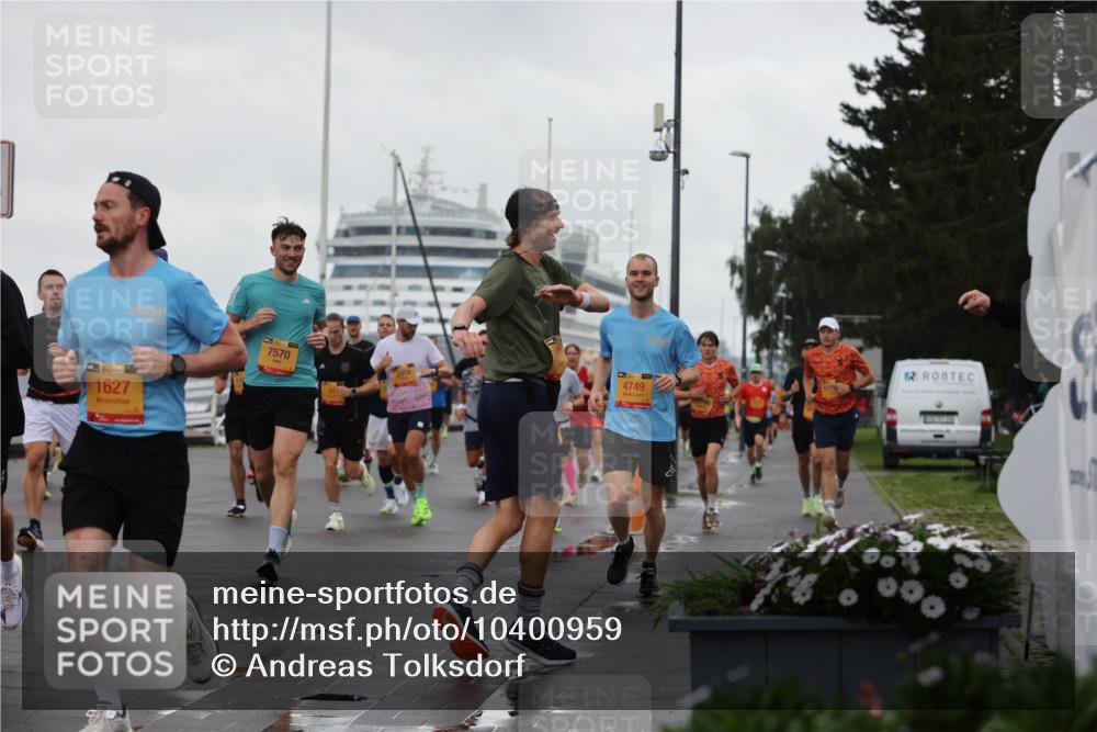 13.09.2026 - Kiel Lauf Andreas Tolksdorf http://msf.ph/oto/10400959 13.09.2026 10:58:44 Kiellinie 1, 38, 1627, 7570, 4749 meine-sportfotos.de