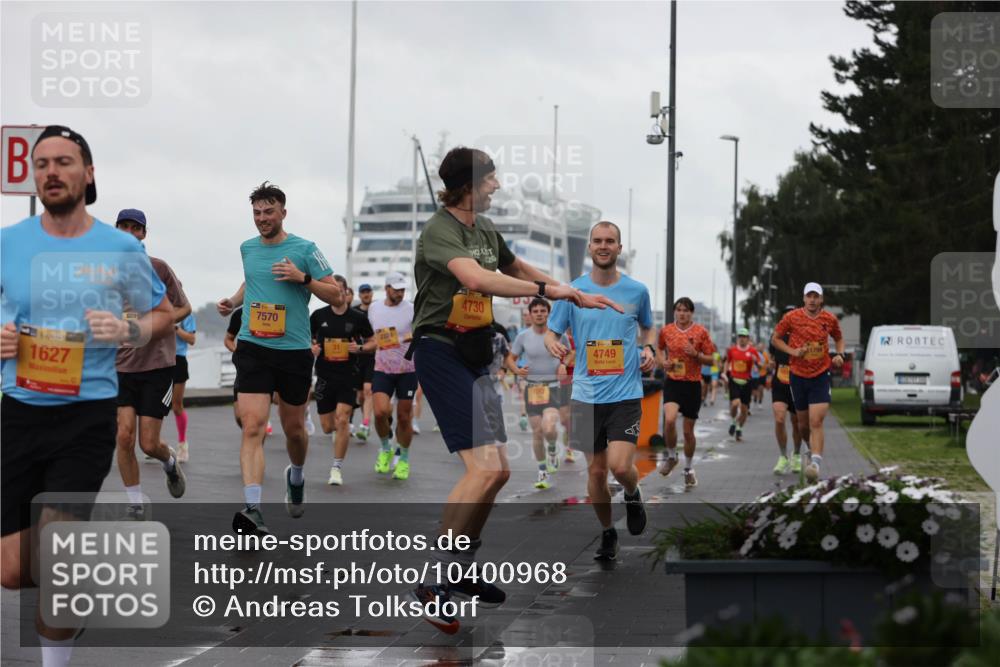 13.09.2026 - Kiel Lauf Andreas Tolksdorf http://msf.ph/oto/10400968 13.09.2026 10:58:45 Kiellinie 1, 38, 1627, 7570, 4730, 4749 meine-sportfotos.de