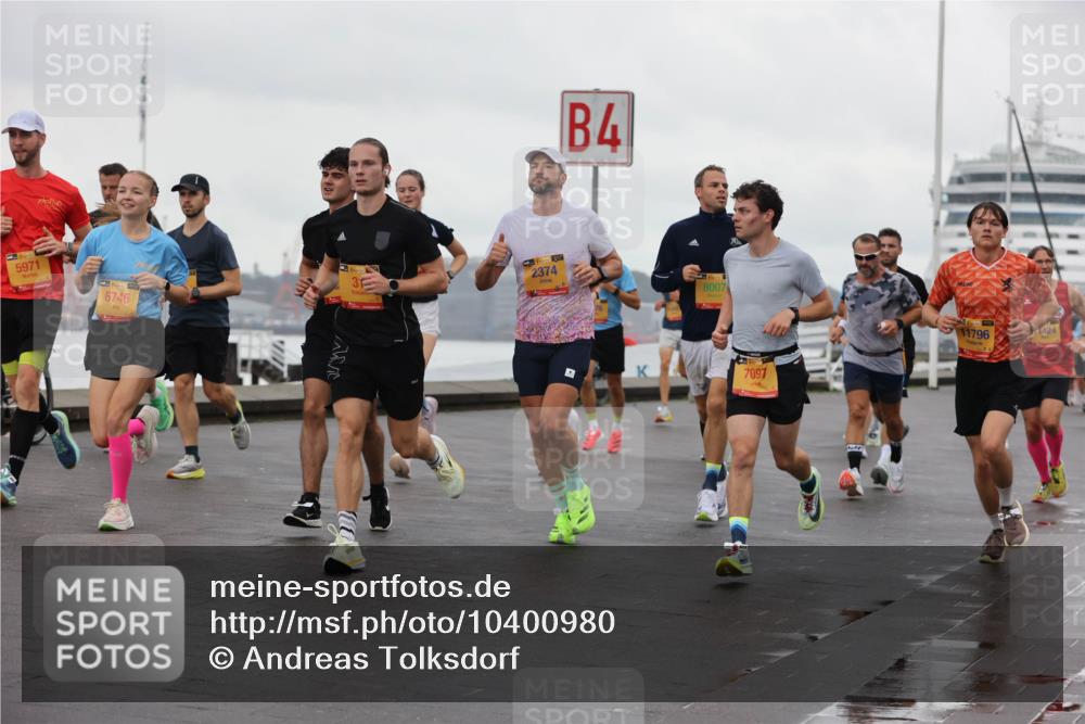 13.09.2026 - Kiel Lauf Andreas Tolksdorf http://msf.ph/oto/10400980 13.09.2026 10:58:48 Kiellinie 5971, 6746, 4, 2374, 31, 8007, 7097, 11796, 1424 meine-sportfotos.de