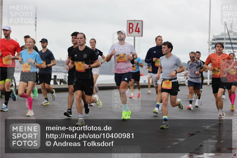 13.09.2026 - Kiel Lauf Andreas Tolksdorf http://msf.ph/oto/10400981 13.09.2026 10:58:48 Kiellinie 5971, 1, 38, 6746, 39, 31, 2374, 4, 80, 7097, 1796, 11424 meine-sportfotos.de