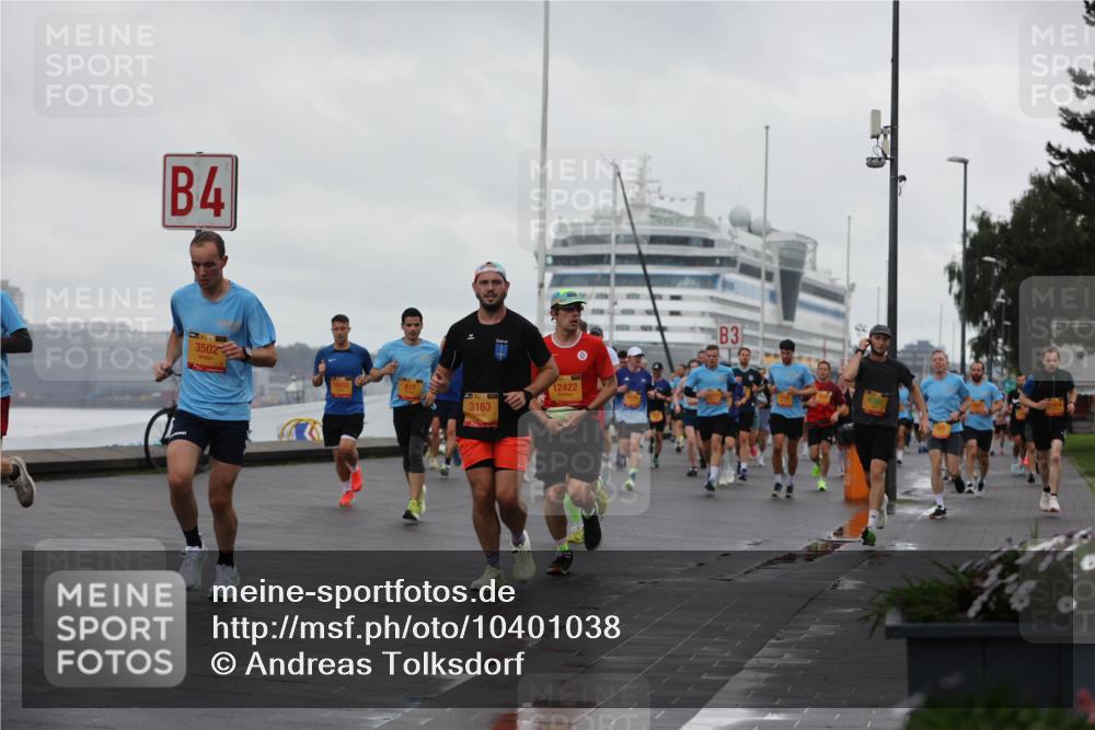 13.09.2026 - Kiel Lauf Andreas Tolksdorf http://msf.ph/oto/10401038 13.09.2026 10:58:52 Kiellinie 4, 3502, 3163, 12422, 3 meine-sportfotos.de