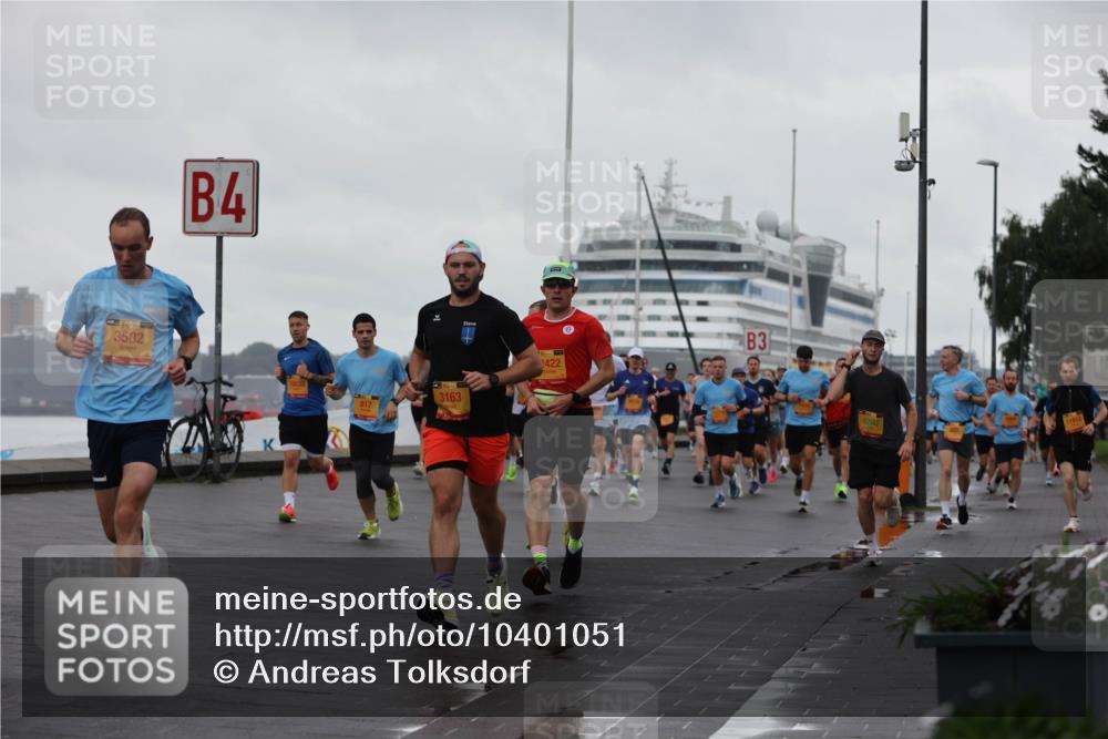 13.09.2026 - Kiel Lauf Andreas Tolksdorf http://msf.ph/oto/10401051 13.09.2026 10:58:53 Kiellinie 3502, 4, 3163, 422, 0, 3, 4290 meine-sportfotos.de