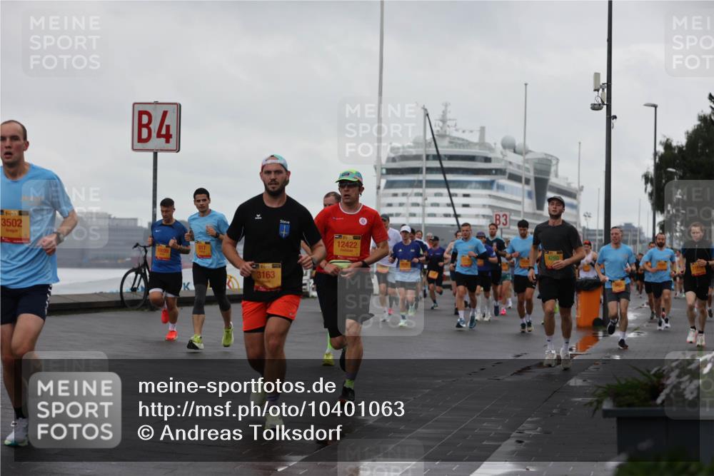 13.09.2026 - Kiel Lauf Andreas Tolksdorf http://msf.ph/oto/10401063 13.09.2026 10:58:53 Kiellinie 3502, 4, 10039, 817, 39, 3163, 12422, 3, 4290 meine-sportfotos.de