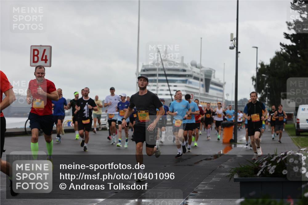 13.09.2026 - Kiel Lauf Andreas Tolksdorf http://msf.ph/oto/10401096 13.09.2026 10:58:55 Kiellinie 4, 39, 4290, 11812, 72 meine-sportfotos.de