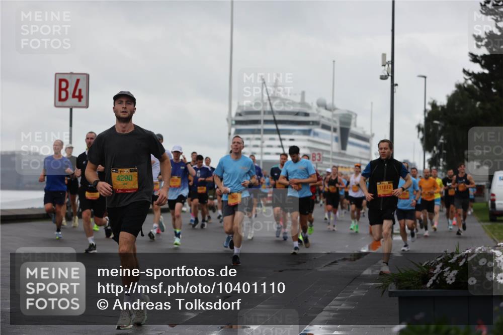 13.09.2026 - Kiel Lauf Andreas Tolksdorf http://msf.ph/oto/10401110 13.09.2026 10:58:56 Kiellinie 4, 4290, 3, 11812 meine-sportfotos.de
