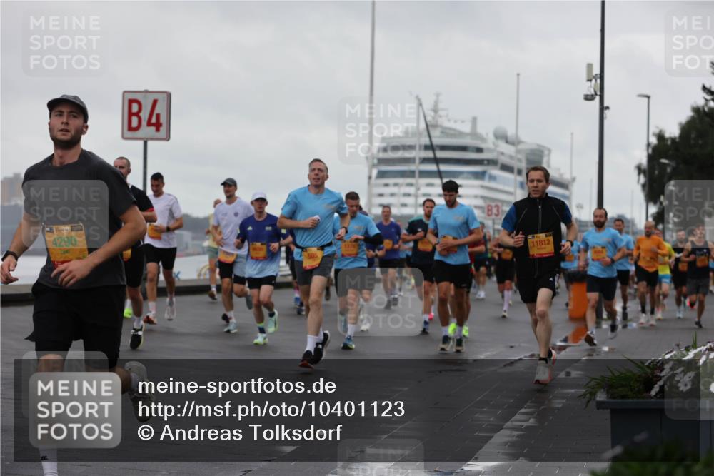 13.09.2026 - Kiel Lauf Andreas Tolksdorf http://msf.ph/oto/10401123 13.09.2026 10:58:57 Kiellinie 4, 1, 39, 4290, 505, 3, 21, 11812 meine-sportfotos.de