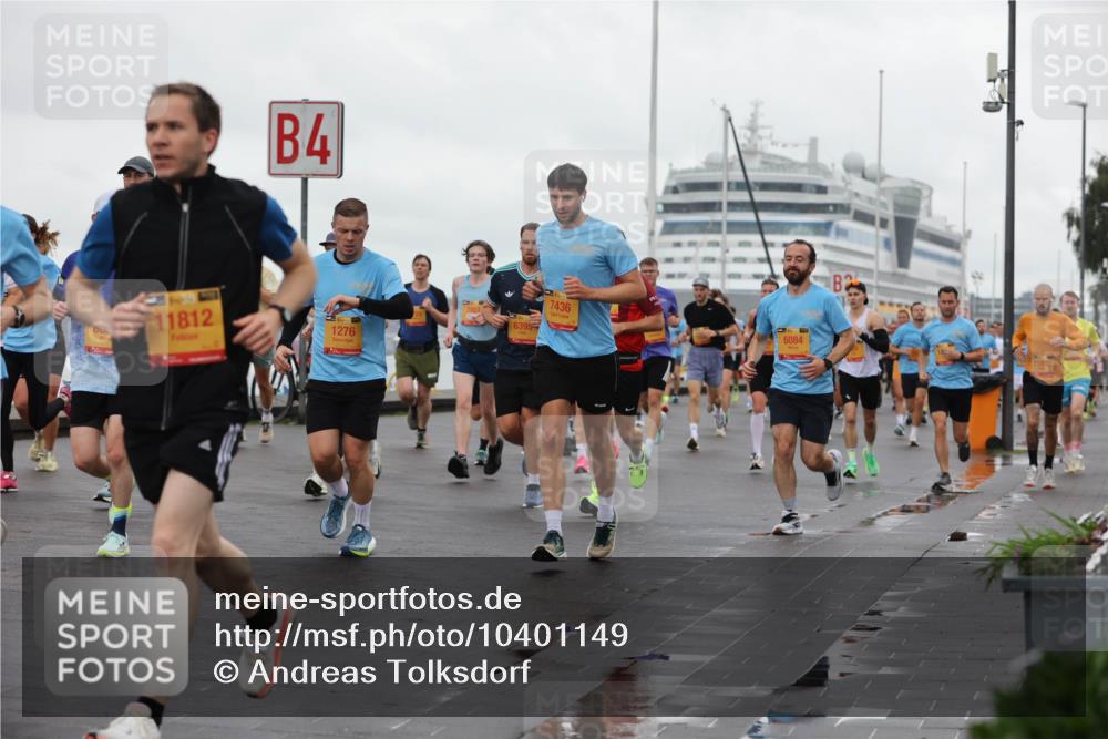 13.09.2026 - Kiel Lauf Andreas Tolksdorf http://msf.ph/oto/10401149 13.09.2026 10:58:59 Kiellinie 11812, 4, 7436, 6395, 6084, 1276 meine-sportfotos.de