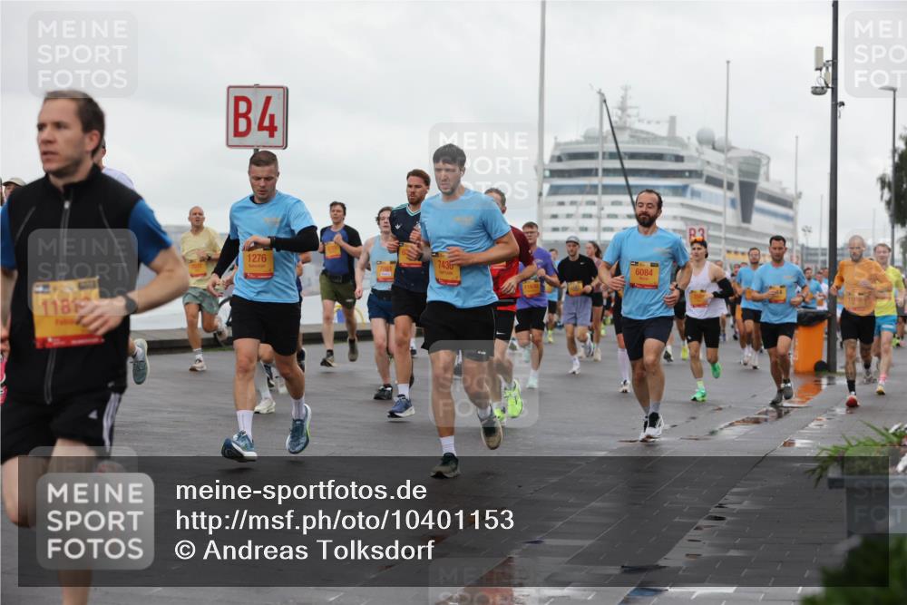 13.09.2026 - Kiel Lauf Andreas Tolksdorf http://msf.ph/oto/10401153 13.09.2026 10:58:59 Kiellinie 118, 4, 1276, 7436, 11630, 6084 meine-sportfotos.de