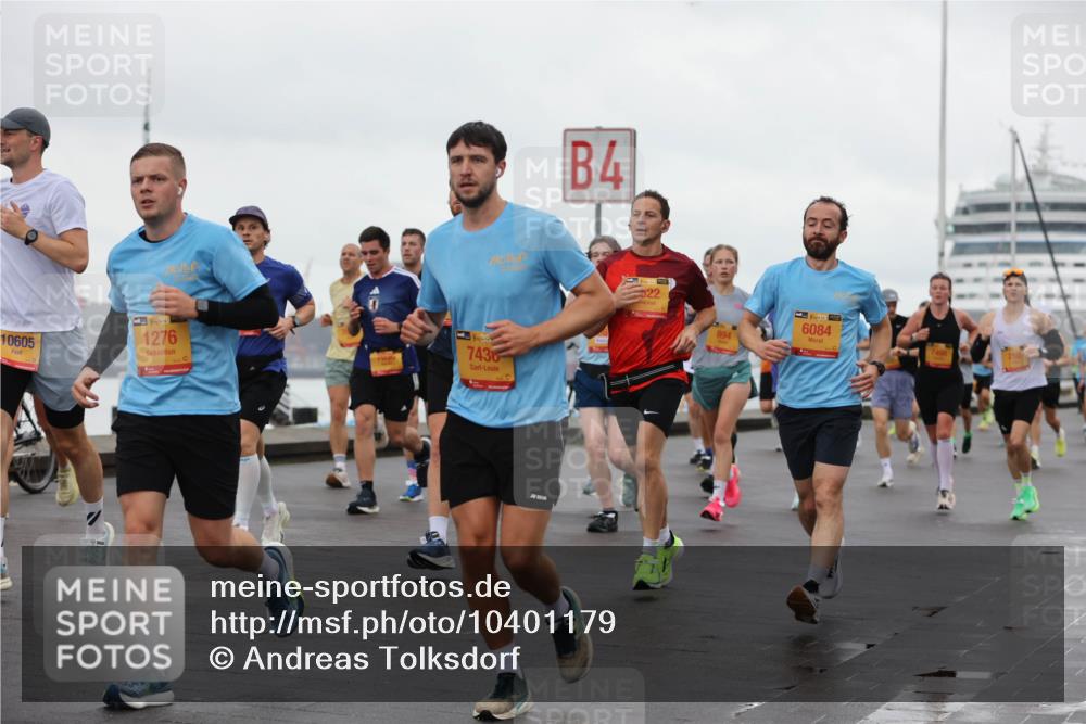 13.09.2026 - Kiel Lauf Andreas Tolksdorf http://msf.ph/oto/10401179 13.09.2026 10:59:01 Kiellinie 10605, 1276, 7436, 2774, 4, 22, 894, 6084 meine-sportfotos.de