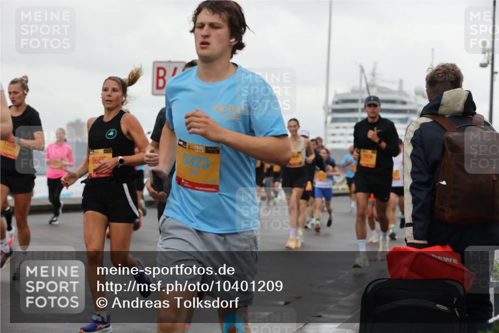13.09.2026 - Kiel Lauf Andreas Tolksdorf http://msf.ph/oto/10401209 13.09.2026 10:59:17 Kiellinie 1288, 8656, 38, 5323 meine-sportfotos.de