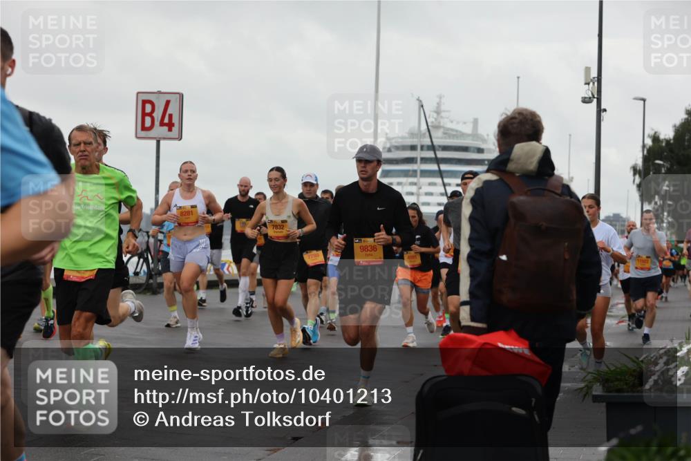 13.09.2026 - Kiel Lauf Andreas Tolksdorf http://msf.ph/oto/10401213 13.09.2026 10:59:18 Kiellinie 4, 8281, 7832, 7780, 9836, 4991, 11922 meine-sportfotos.de