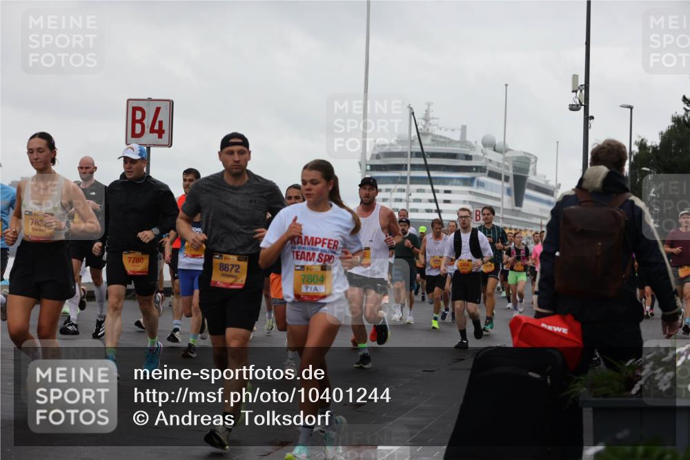 13.09.2026 - Kiel Lauf Andreas Tolksdorf http://msf.ph/oto/10401244 13.09.2026 10:59:20 Kiellinie 1, 39, 7832, 4, 7780, 39, 8872, 19, 38, 7804, 3354 meine-sportfotos.de