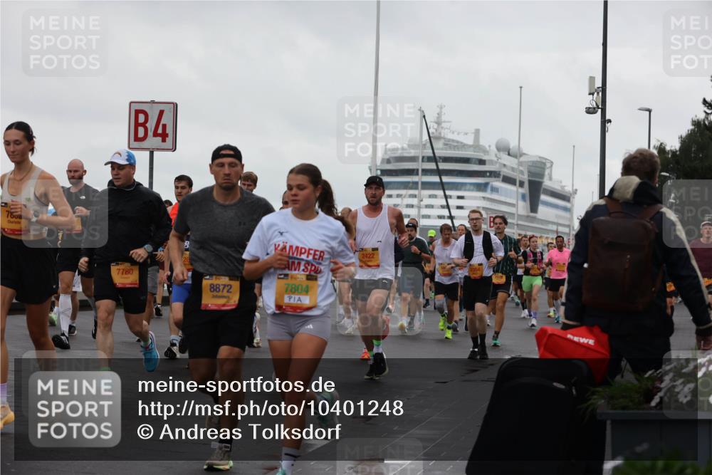 13.09.2026 - Kiel Lauf Andreas Tolksdorf http://msf.ph/oto/10401248 13.09.2026 10:59:20 Kiellinie 780, 4, 7780, 1435, 8872, 1, 39, 7804, 2422 meine-sportfotos.de