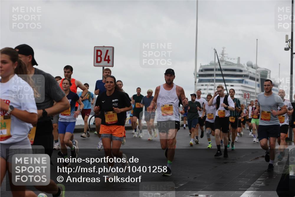 13.09.2026 - Kiel Lauf Andreas Tolksdorf http://msf.ph/oto/10401258 13.09.2026 10:59:21 Kiellinie 4, 04, 4991, 2422, 3354, 7078, 3, 11922, 947 meine-sportfotos.de